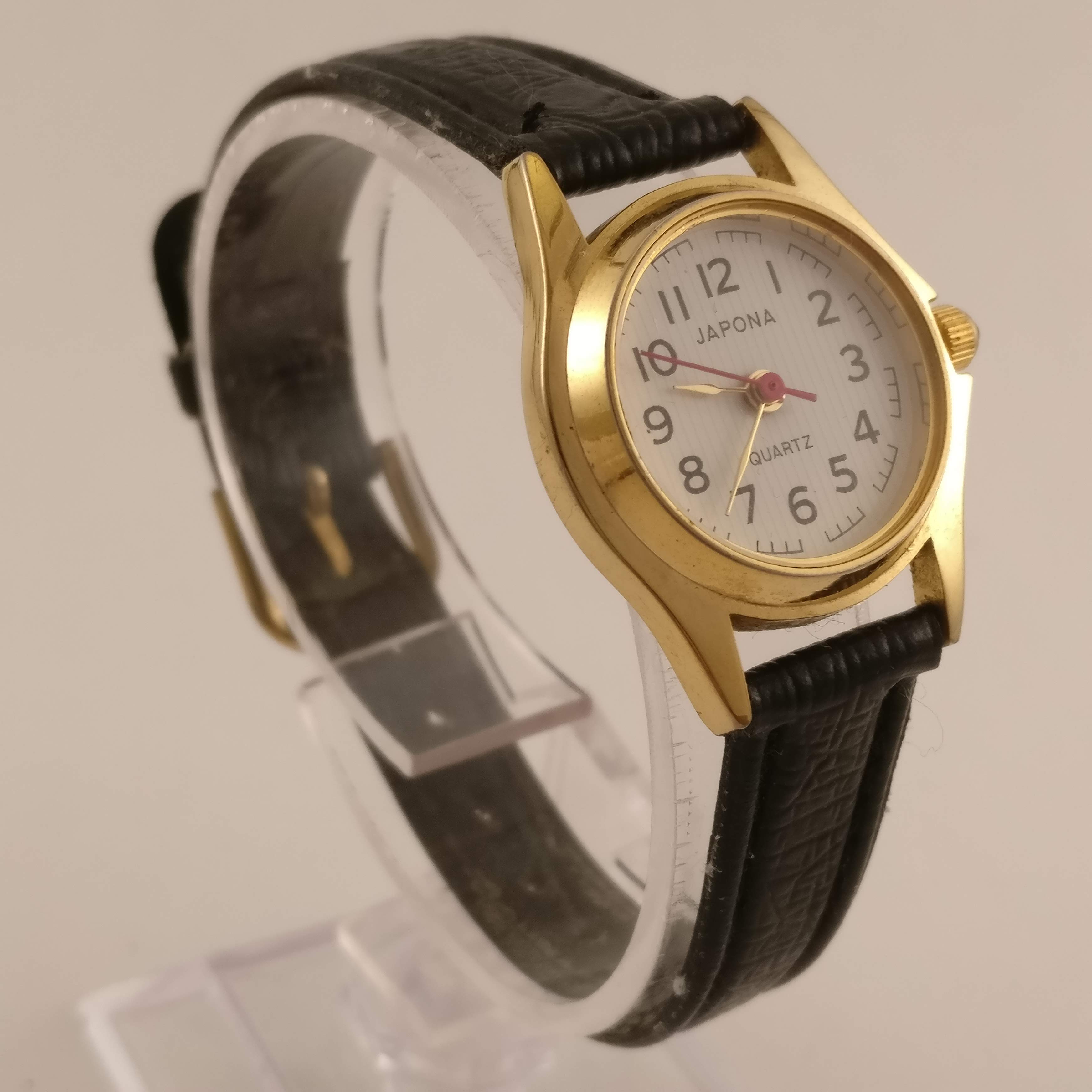 Japona Dames Horloge, Linkerkant
