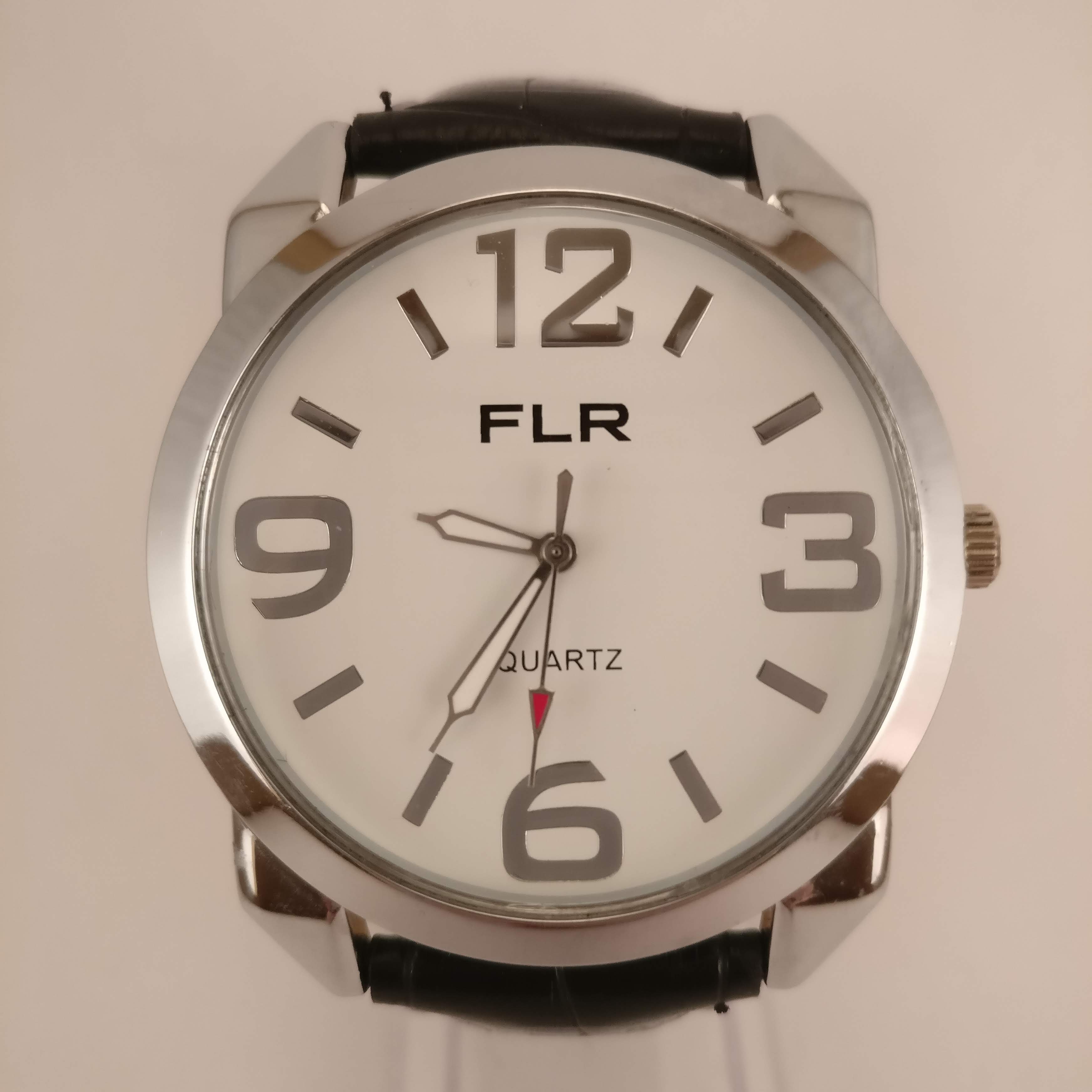 FLR Oversized Heren Horloge, Voorkant
