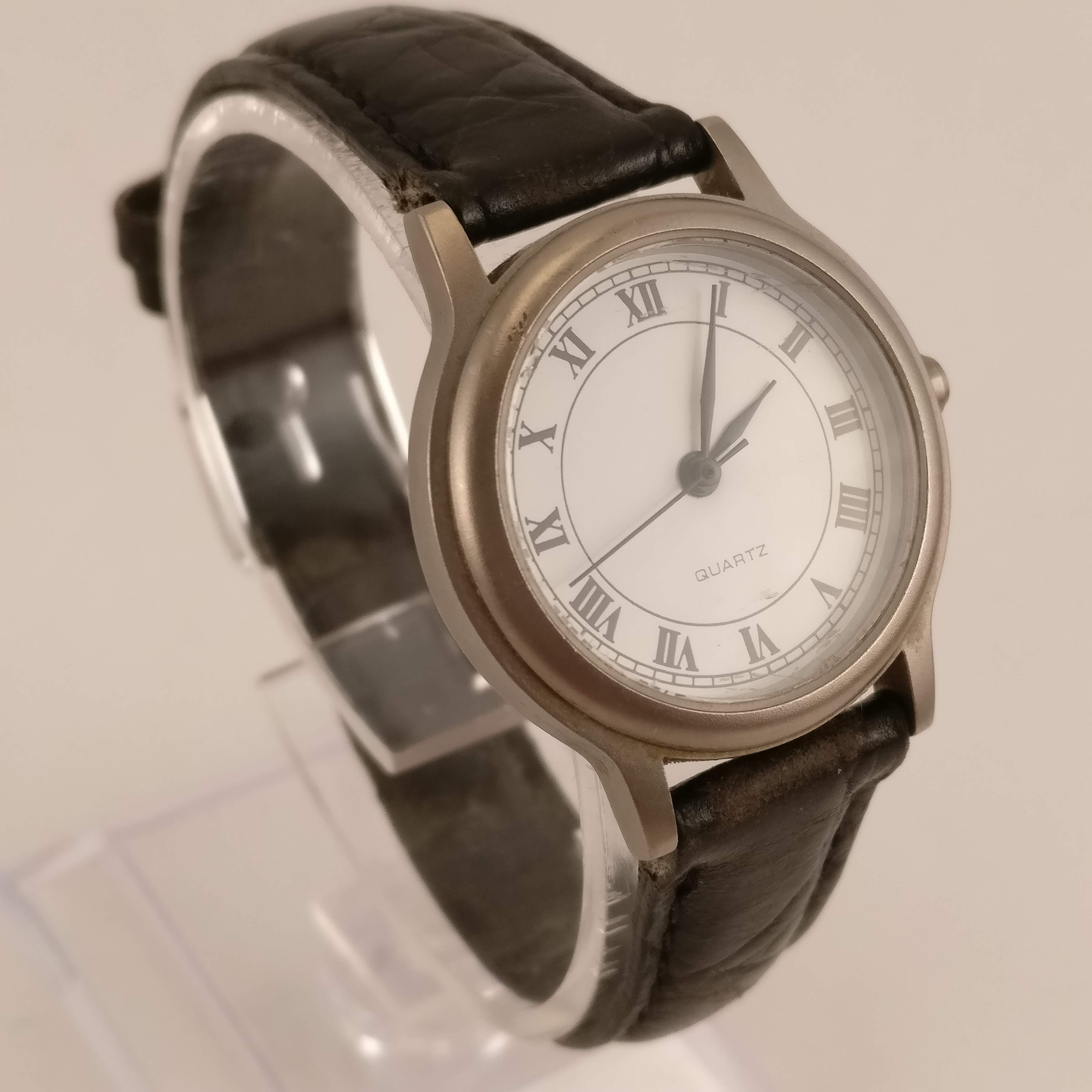 Titanium Dames Horloge, Linkerkant
