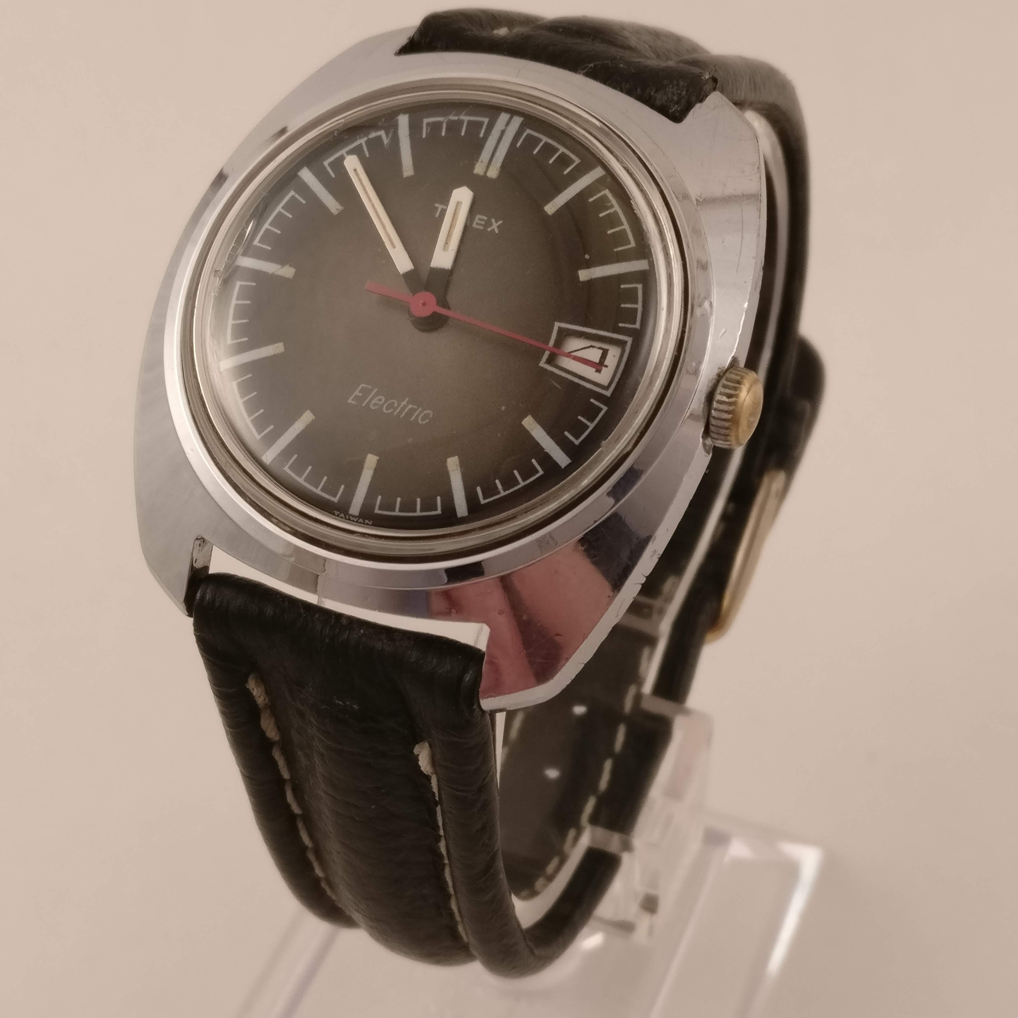 Timex Electric Vintage Horloge, Rechterkant