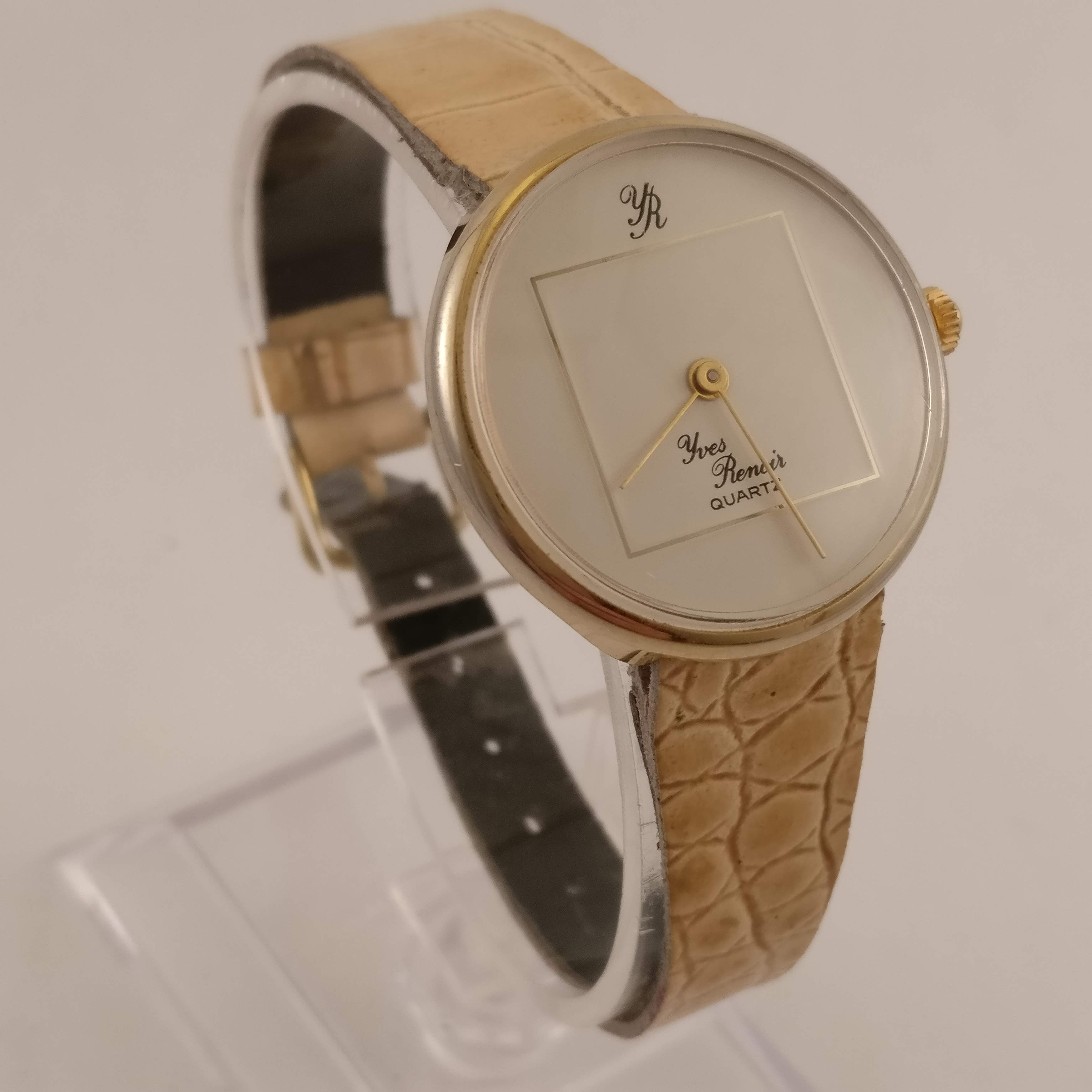 Yves Renoir Dames Horloge, Linkerkant