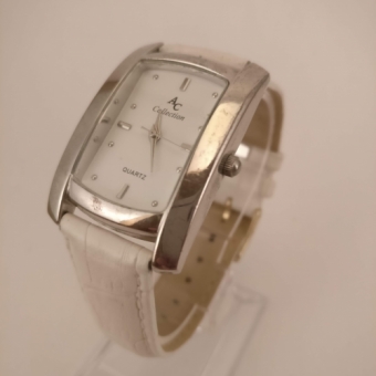 AC Collection Dames Horloge, Rechterkant