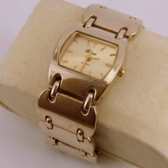 Bleu Dames Horloge, Rechterkant