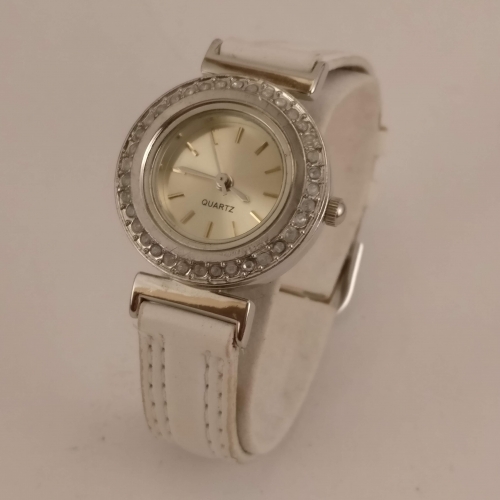 Dames Horloge, Witte band, Rechterkant