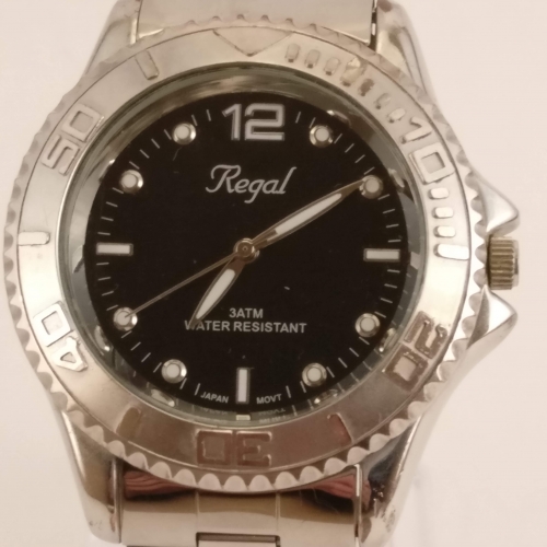 Regal Duikers Heren Horloge, Voorkant