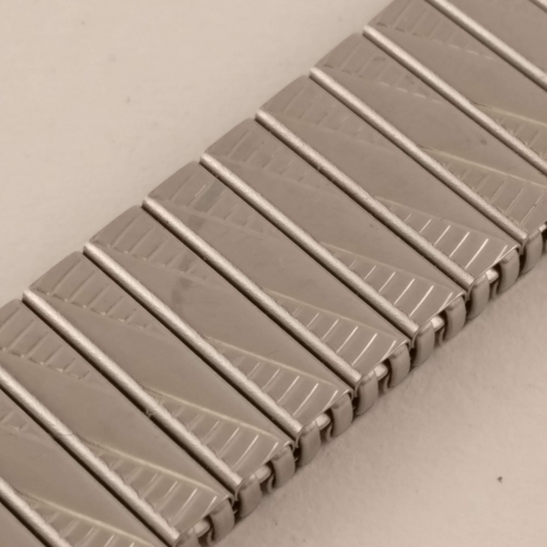 Metalen Rekband, reliëf,  18 of 20 mm