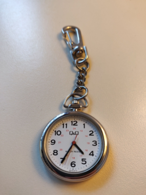 Q & Q Klassiek Verpleegsters Horloge met clip
